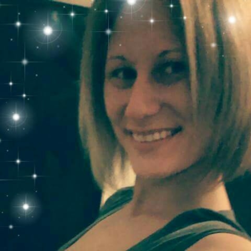 Meet your Posher, Carla